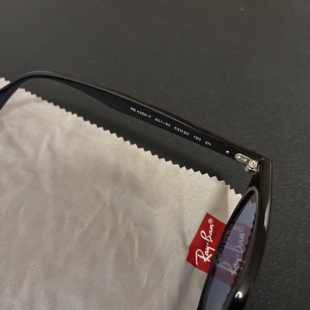 新品正規品美品　レイバン　サングラス　RB4259F 601/80 53 20
