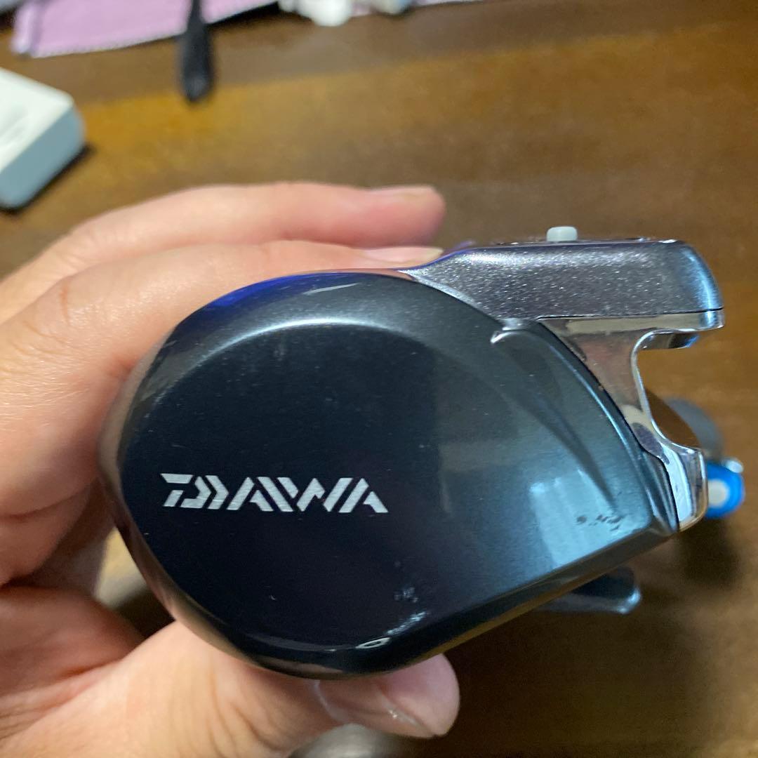 ロボちゃん。ダイワ SALTIST ICS-10SH-L リール