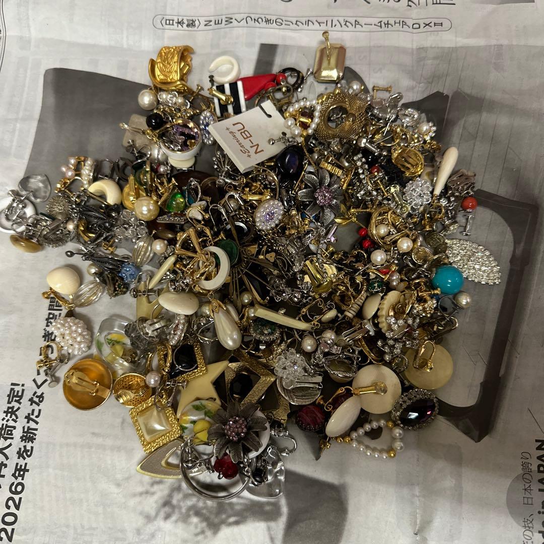 遺品整理品　イヤリング　ピアス類　no2