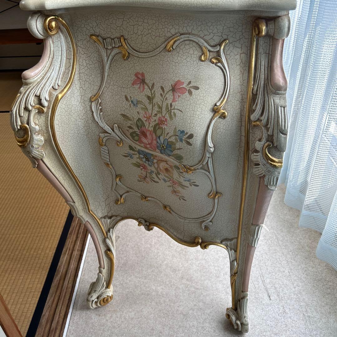 イタリア家具　　アンティーク家具　ロココ調　姫家具