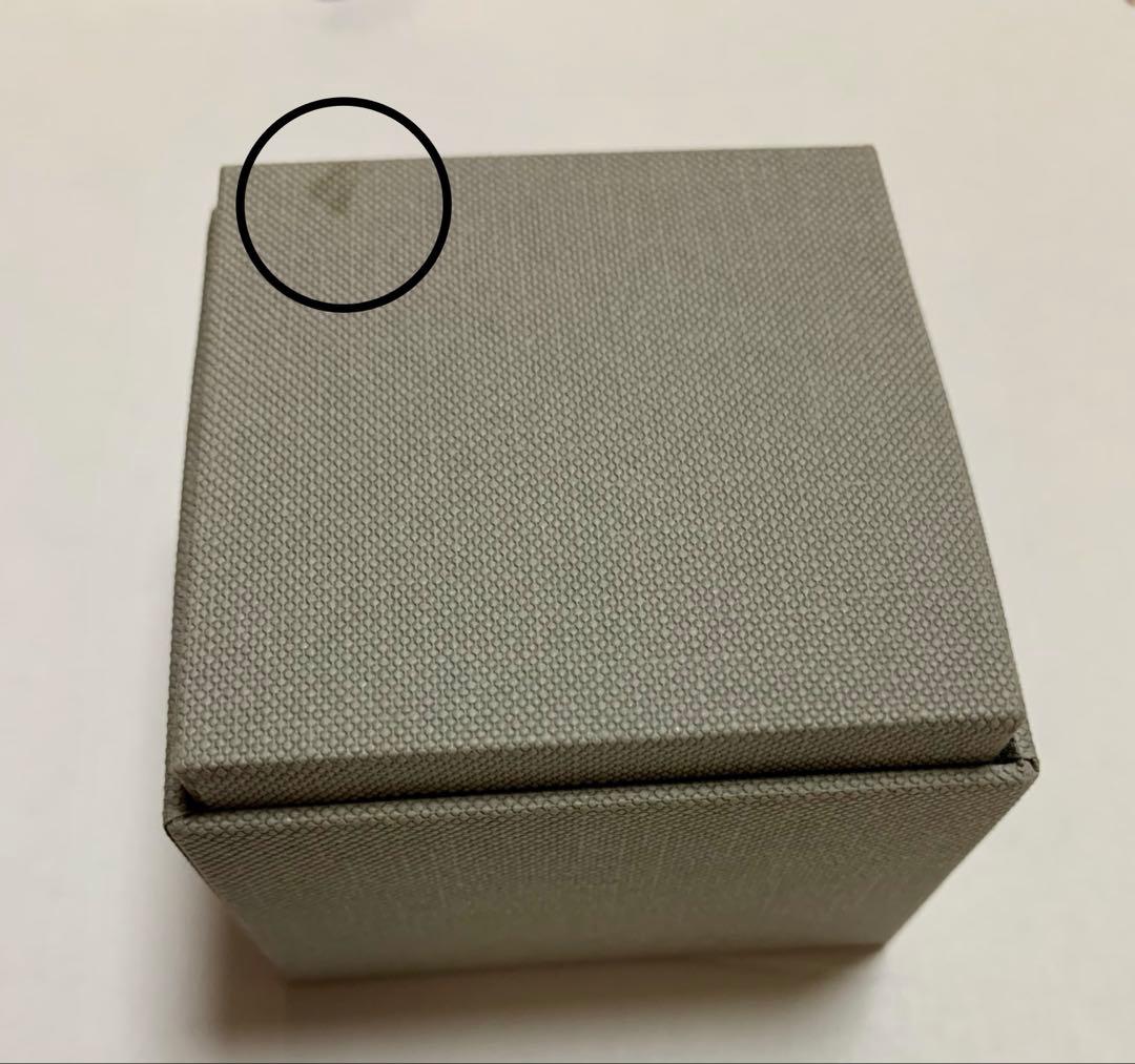 ヴィヴィアンウエストウッド　ネックレス　パール 昆虫　ハエ