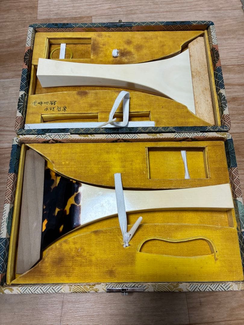 三味線バチ　２つ　天然素材