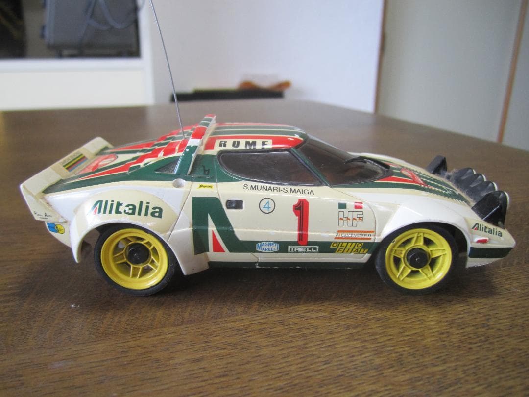 完全動作品 京商 ミニッツ ランチアストラトス