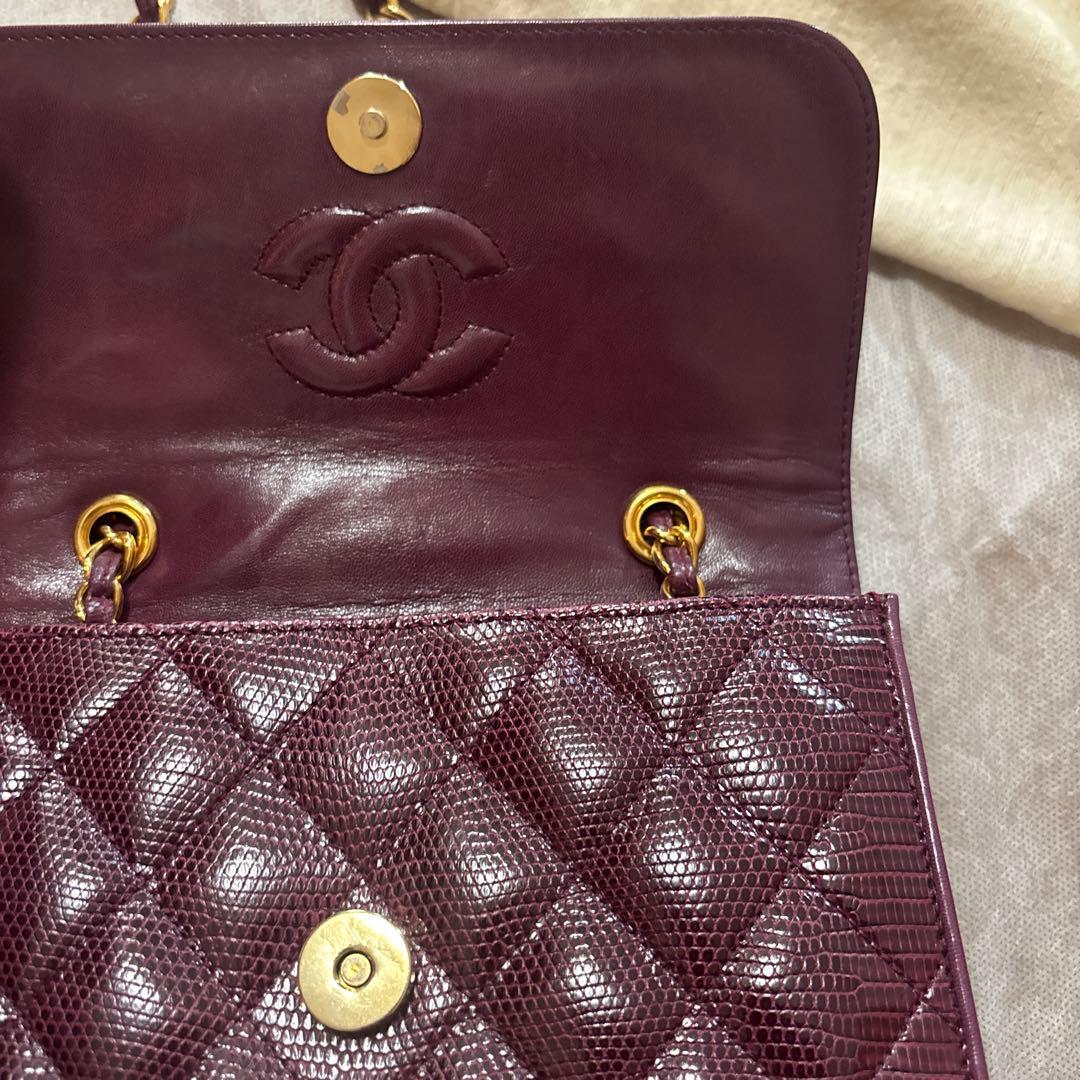 シャネル　ビンテージ　ヴィンテージ　バッグ　マトラッセ　ロゴ　レア