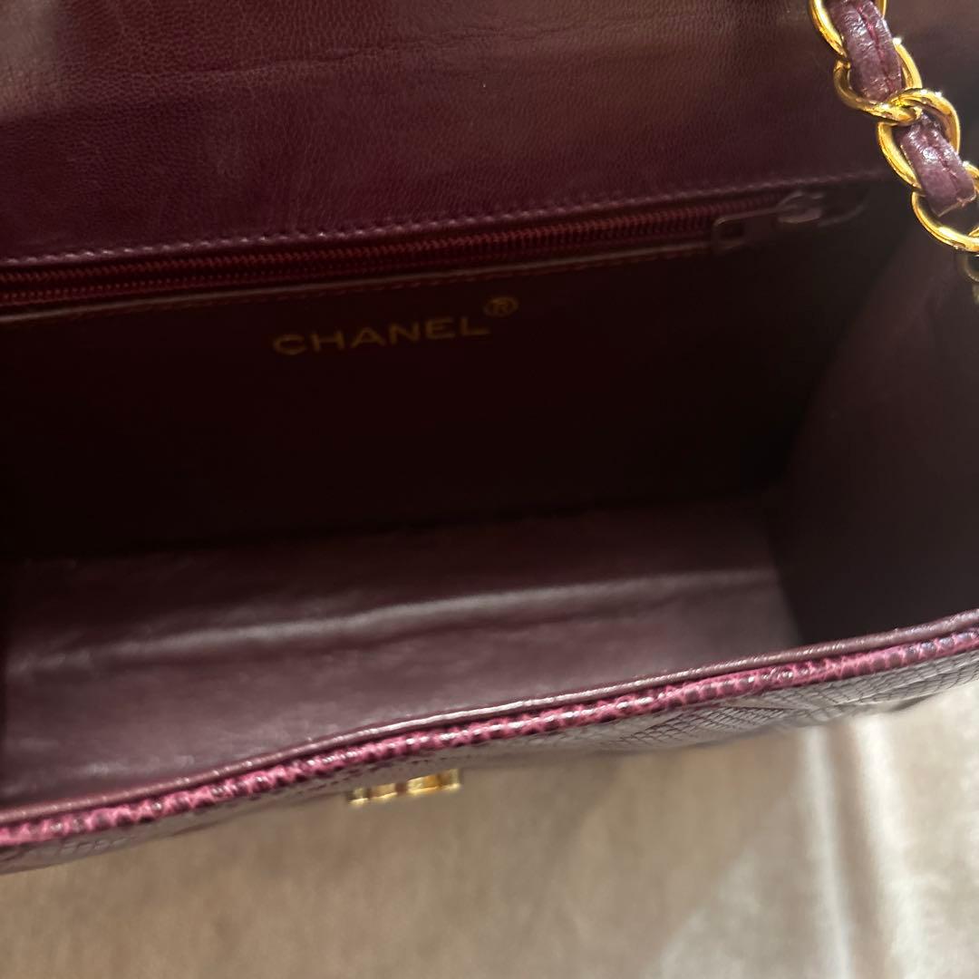 シャネル　ビンテージ　ヴィンテージ　バッグ　マトラッセ　ロゴ　レア