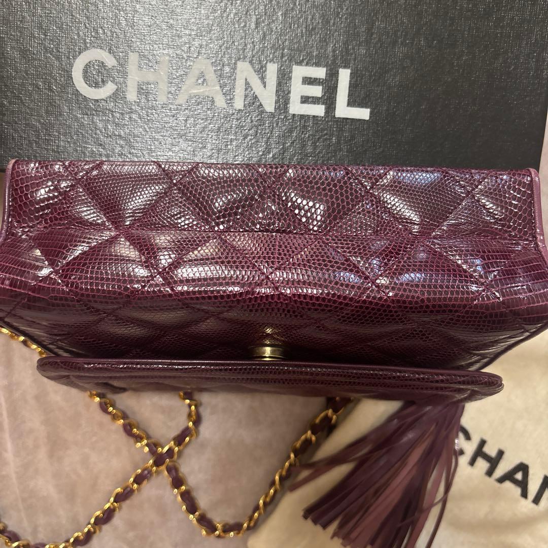 シャネル　ビンテージ　ヴィンテージ　バッグ　マトラッセ　ロゴ　レア