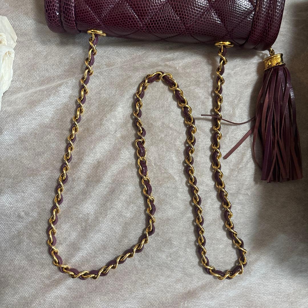 シャネル　ビンテージ　ヴィンテージ　バッグ　マトラッセ　ロゴ　レア