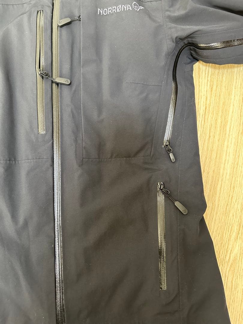 スキー Norrona lofoten insulated Jacket