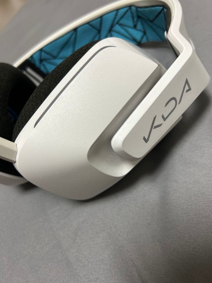 ロジクールヘッドホンg733