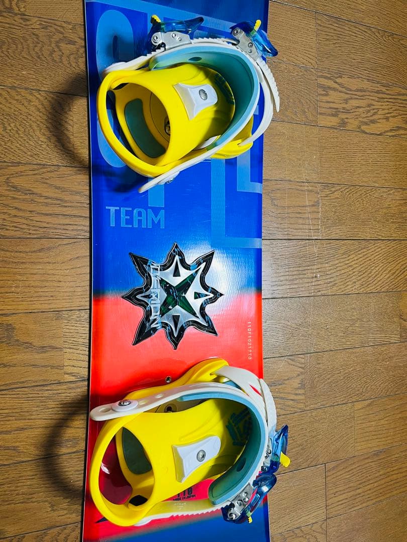 美品　子ども用スノーボード セットボードブーツ バインディング付き