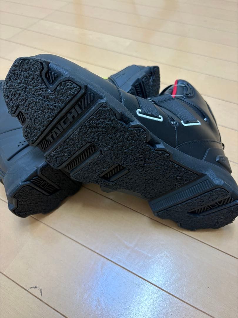 タイチコンバットシューズ RSS010サイズ26.5 黒白