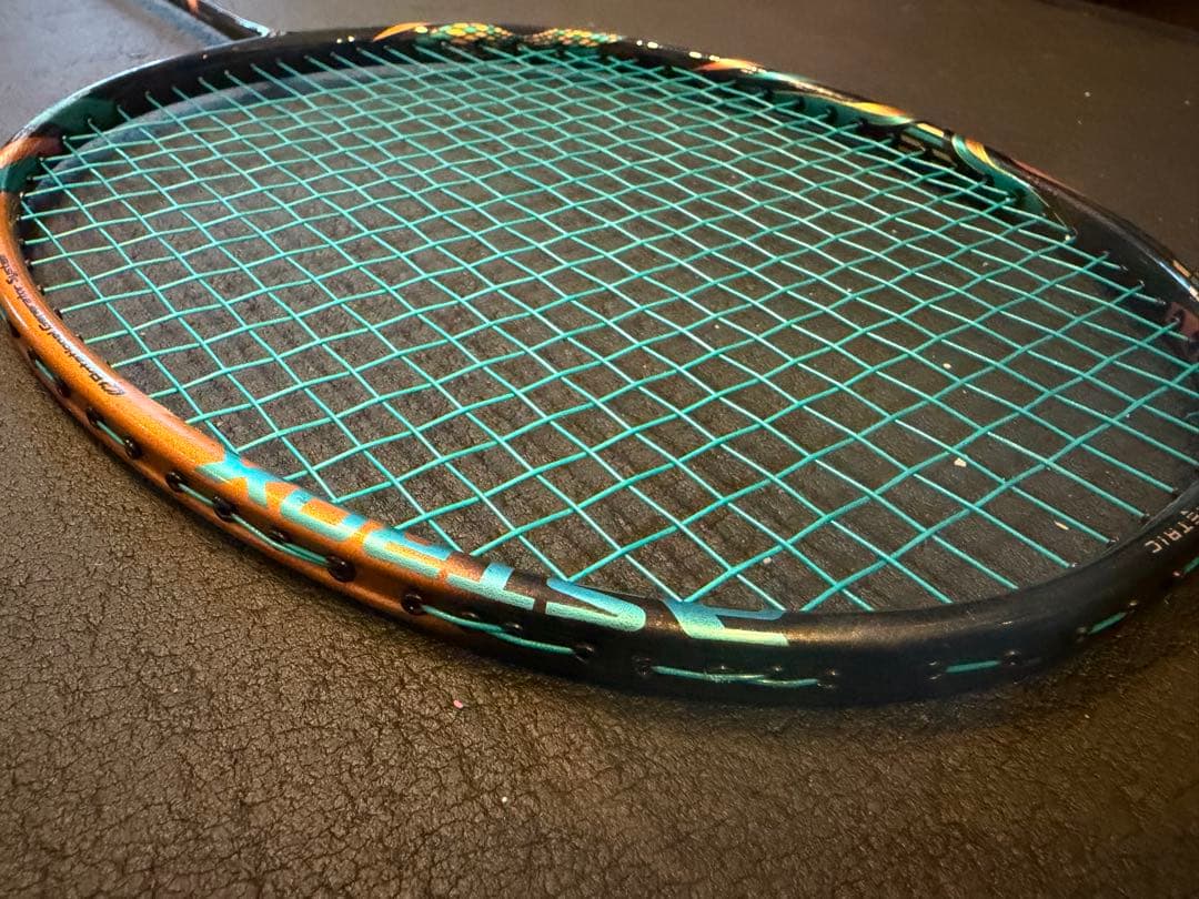 YONEX アストロクス88D PRO 4U5 中古 バドミントンラケット