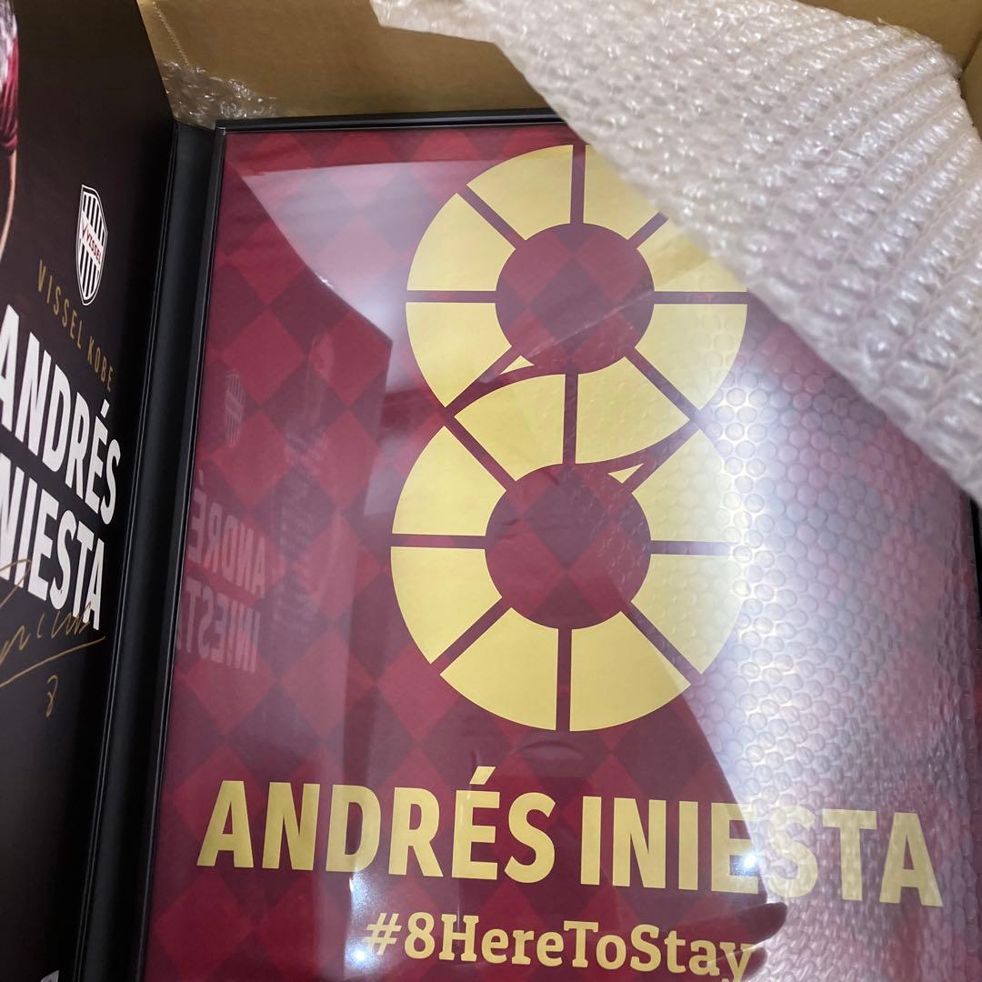 新品　イニエスタ　レプリカユニフォーム　（数量限定シリアルナンバー入りBOX付）