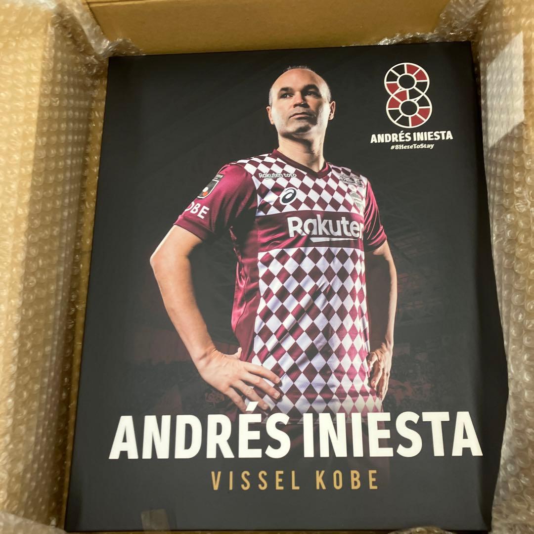 新品　イニエスタ　レプリカユニフォーム　（数量限定シリアルナンバー入りBOX付）