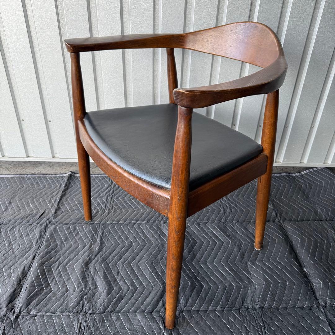 The chair ザ・チェア ハンス・J・ウェグナー リプロダクト　肘掛け