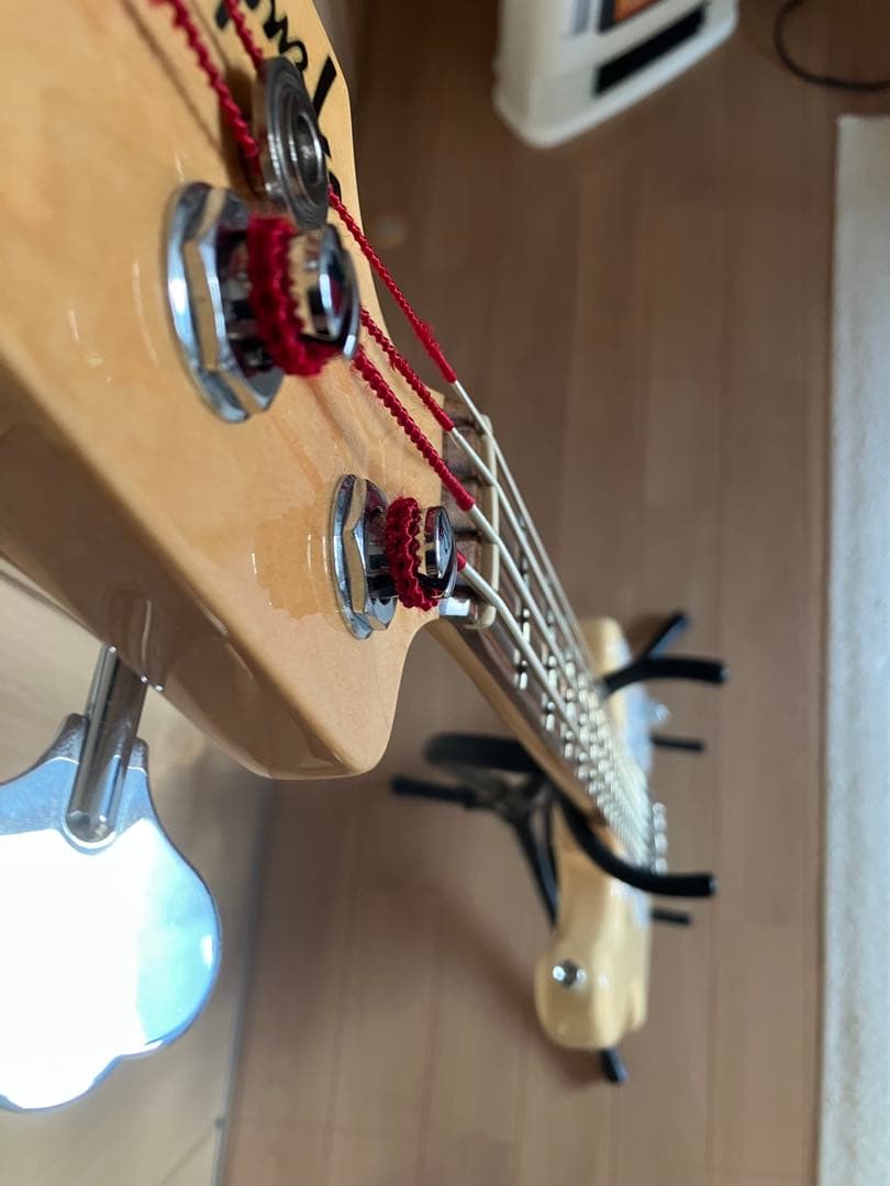 ベース Fender USA Precision Bass 70s FSR