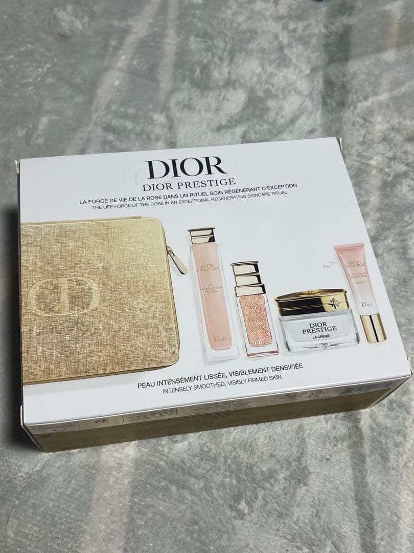 Dior Prestige セット