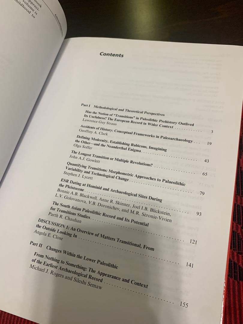 洋書 Sourcebook of Paleolithic Transitions