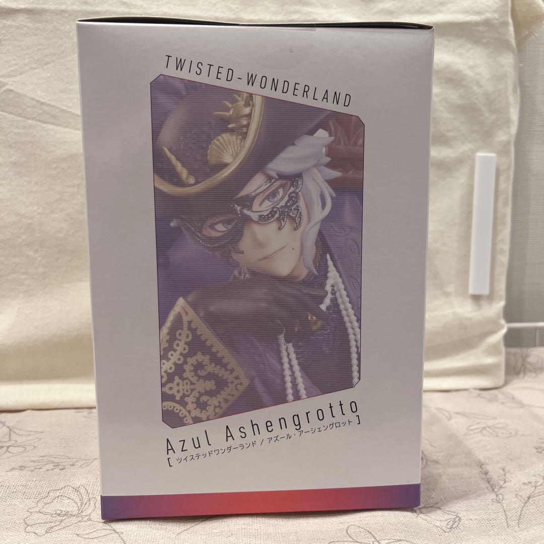 アズール・アーシェングロット グロリアスマスカレード衣装 フィギュア