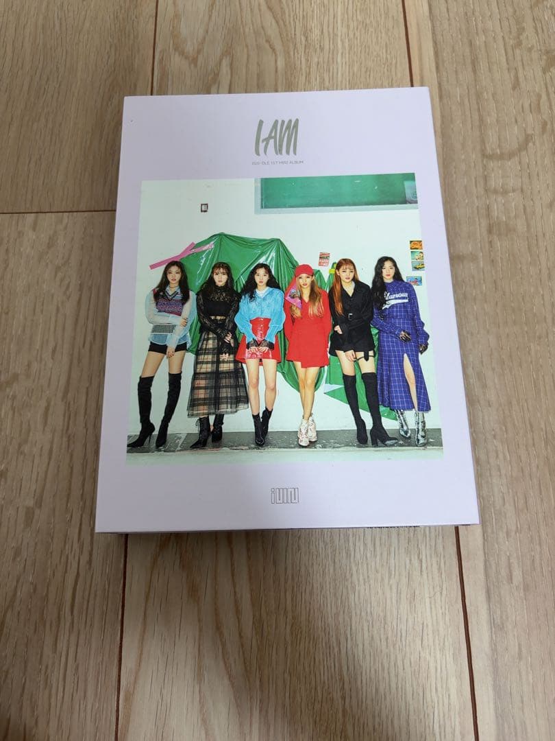 (G)I-DLE first albam「I am」トレカ付き