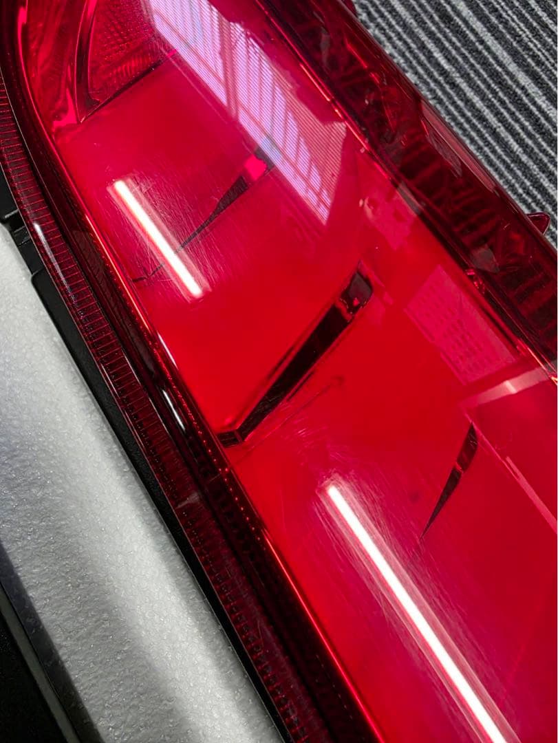 ヴァレンティ/ハイエース/JEWELジュエルLEDテールランプ/ウルトラシグマ