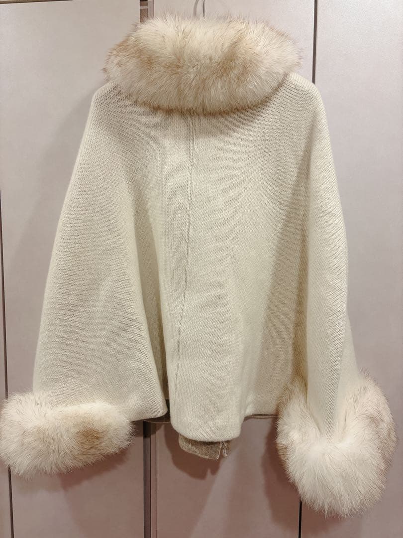 Reneルネ2022年AW フォックスファーニットケープ