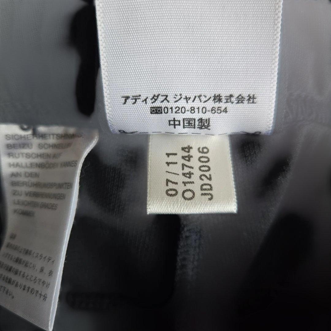 adidas ブラック/ゴールド ジャージ上下セット　Mサイズ