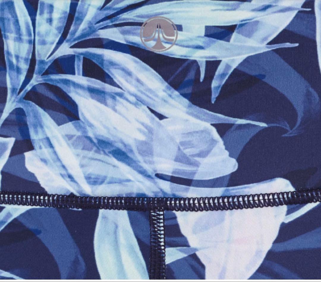 【プロフ必読】新品未開封SUKALA キャミソール＆レギンスセットアップS②