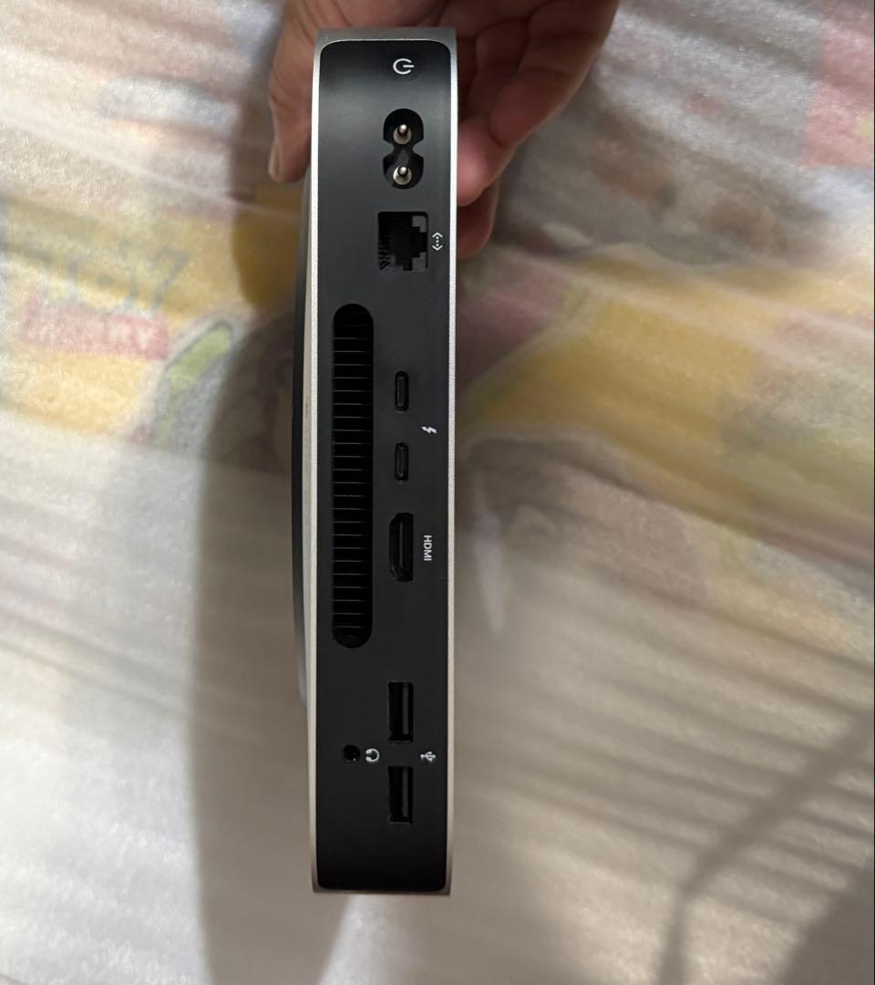 Mac mini M2/16G/256G 純正キーボードマウスTrackPad付