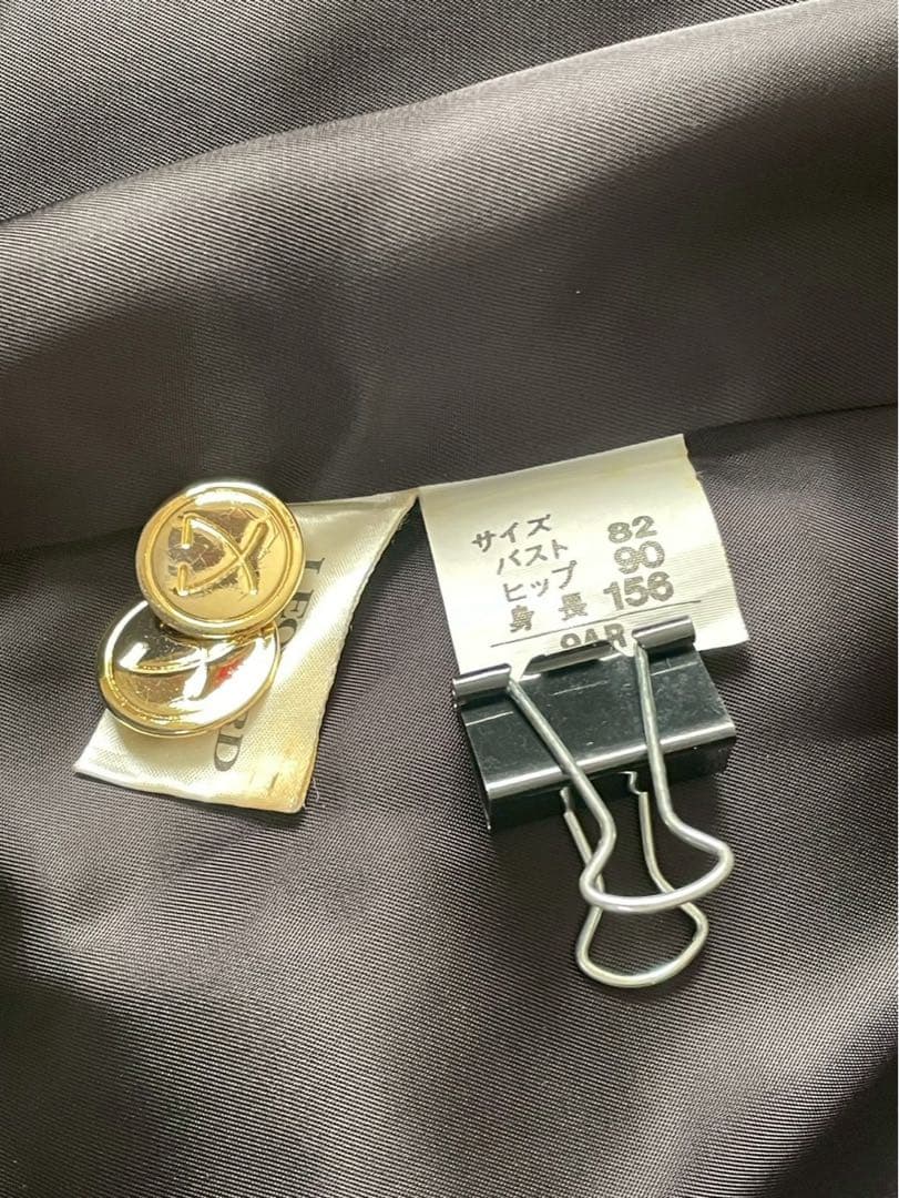 レオナール　ノーカラージャケット　金ボタン　9 ブラック　黒