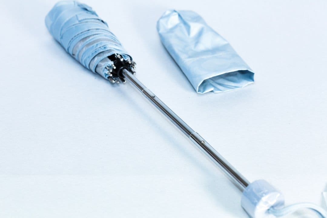 美品LOUIS VUITTON 折りたたみ傘 ホワイトストライプ