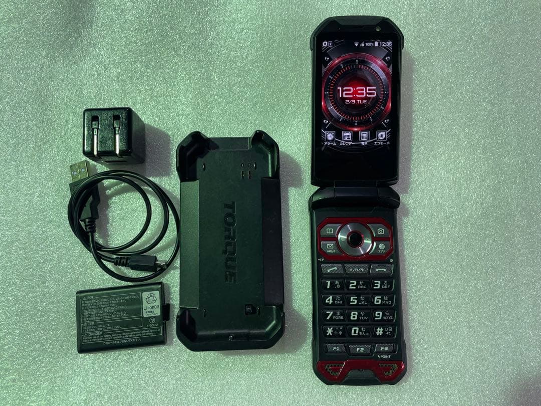 Taka 　au 京セラ KYF33 TORQUE X01