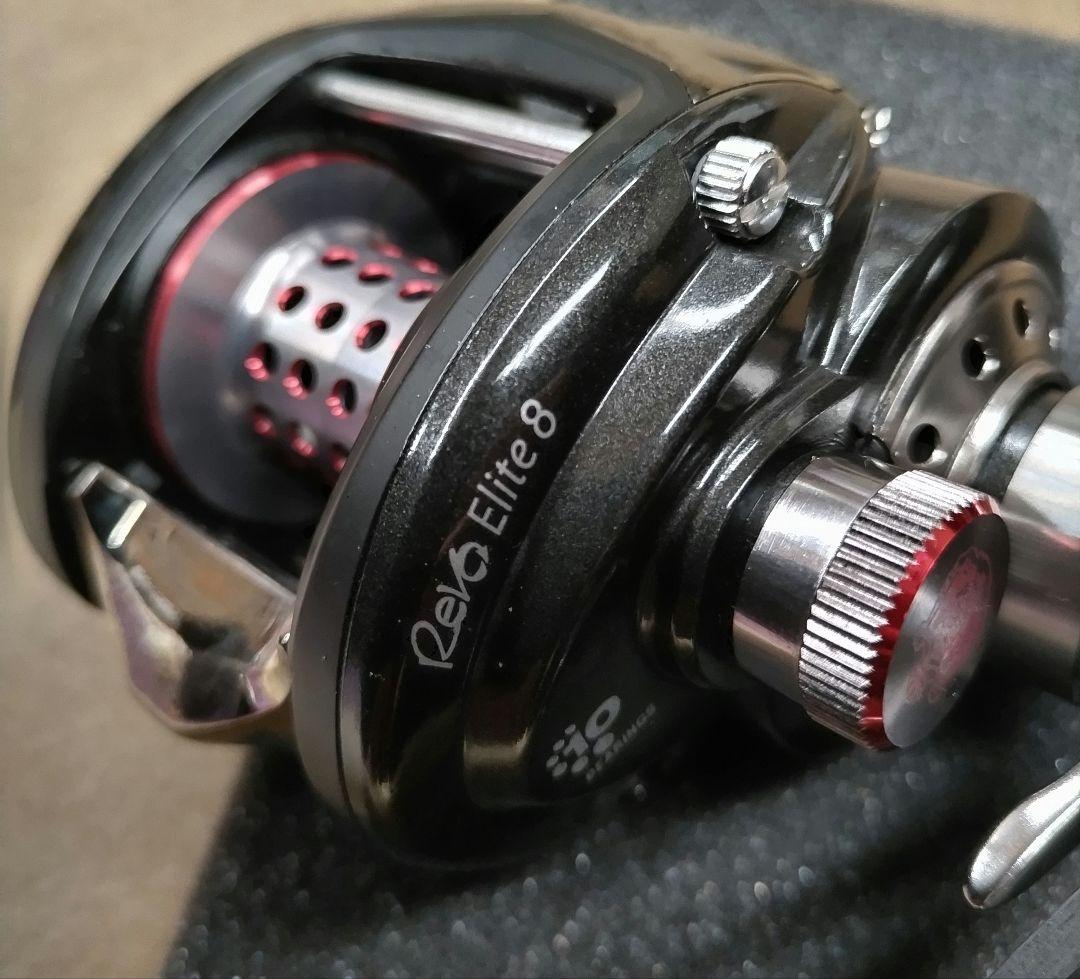 レボ　エリート８（右巻） ＲＥＶＯ ＥＬＩＴＥ ８ アブガルシア　ベイトリール