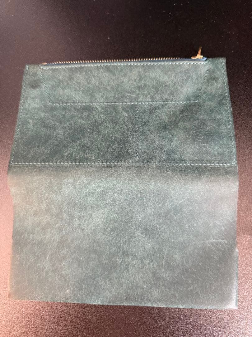 [moku(モク)] 小さく薄い長財布Uno プエブロレザー/ユニセックス