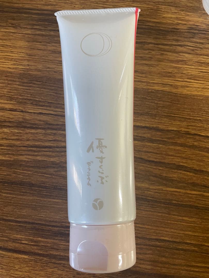 あきゅらいず　秀くりーむ100g・優すくらぶ 150g