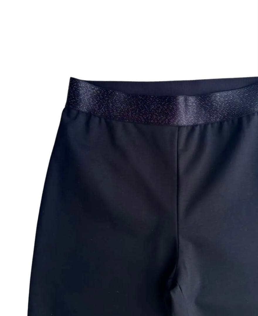 【新品未使用】 hitomi スリムフィットパンツ XS hiichan