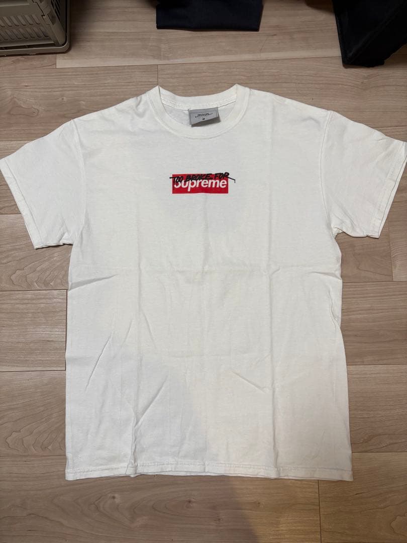 muschikreuzberg supreme チャリティBOXlogo tee