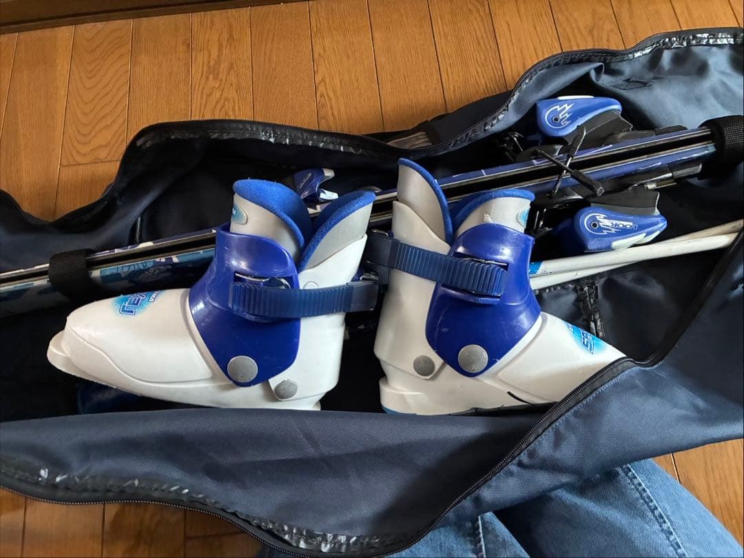 【男の子】スキー板　ストック　スキー靴 4点セット 小学生用