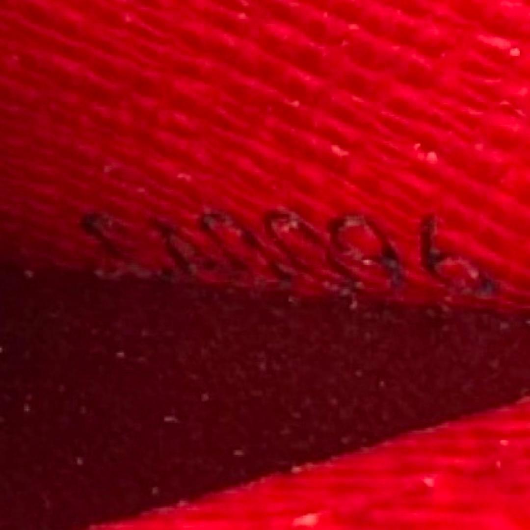 美品！ ルイヴィトン キーケース 4連 エピ レザー 赤 レッド