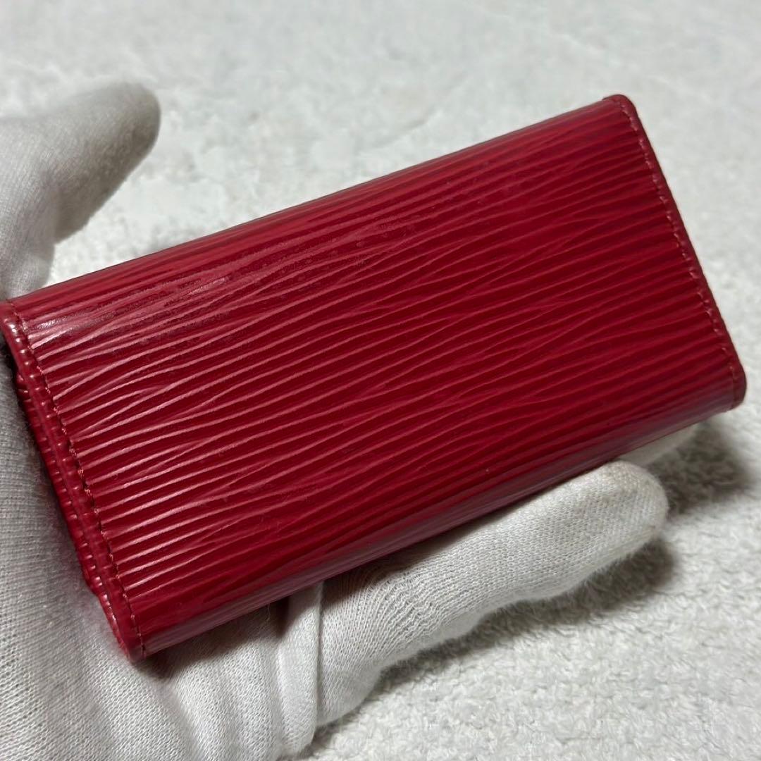 美品！ ルイヴィトン キーケース 4連 エピ レザー 赤 レッド