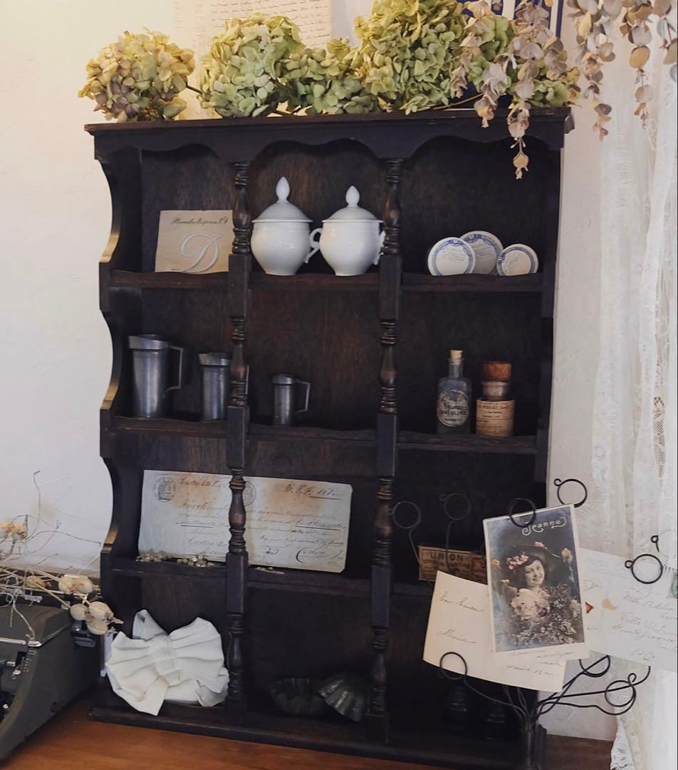 イギリス　ヴィンテージ　アンティーク飾り棚　ウォールシェルフ