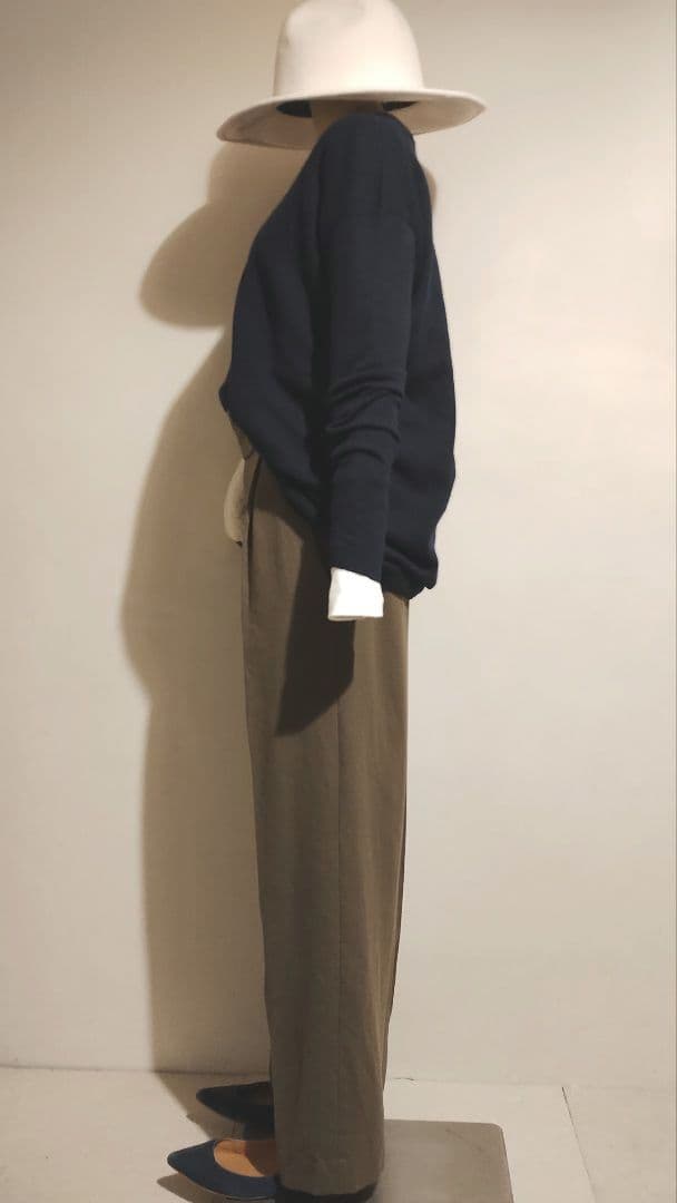 みーちゃん様 C6687 カシミヤニット×パンツコーデ