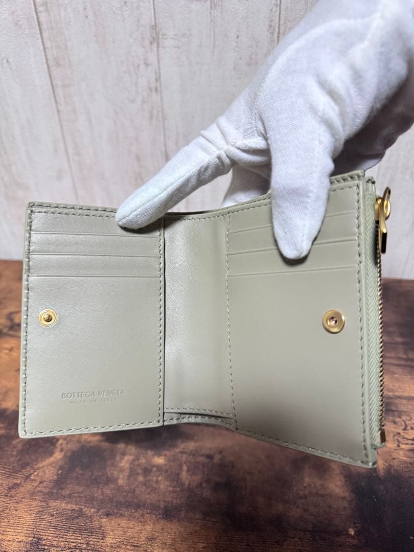 【新品未使用・限定カラー】BOTTEGA VENETA 二つ折り財布
