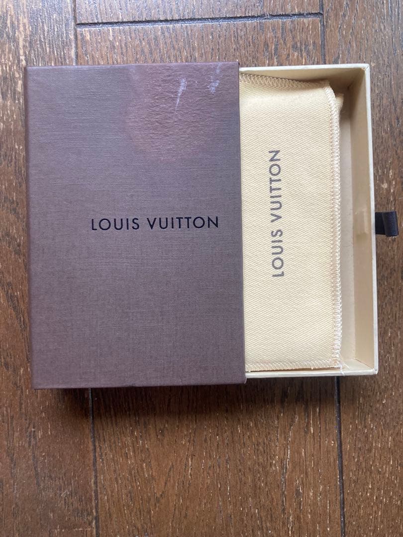 廃盤色 ルイヴィトン エピ グルナード ミュルティクレ4 キーケース