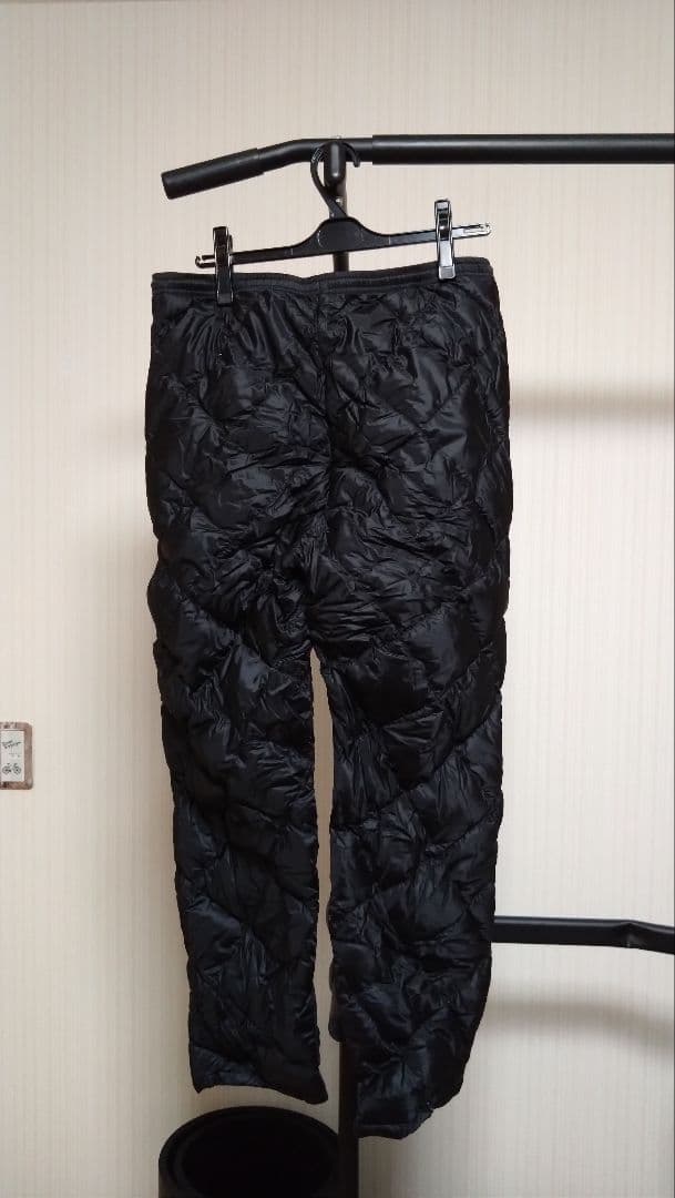 スペリオダウンパンツ