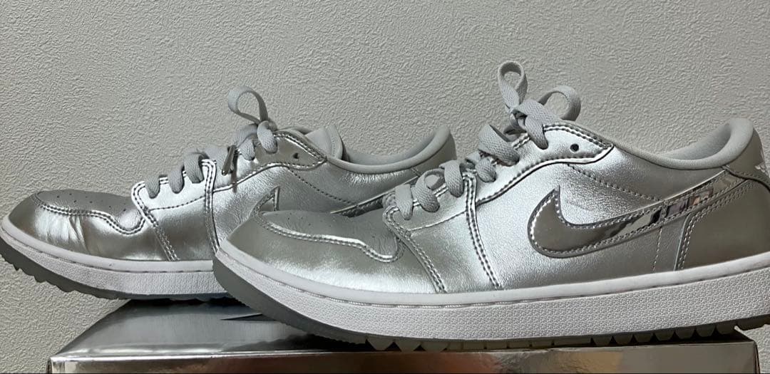 エアジョーダン　ゴルフシューズ　シルバー