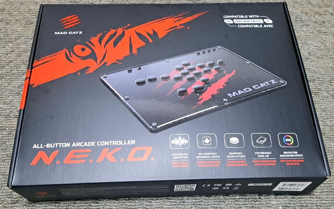 【超美品】Mad Catz N.E.K.O. レバーレスコントローラー