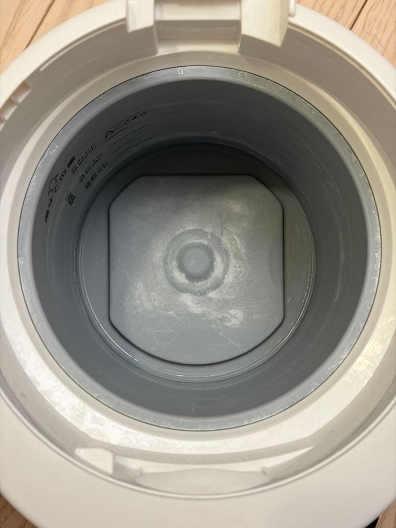 象印スチーム式加湿器EE-RR35型 と EE-RM50型