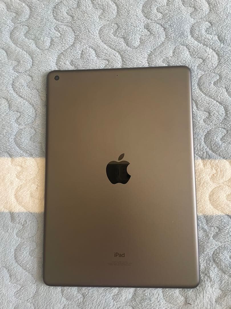 iPad9（第9世代） 64GB Wi-Fiモデル 本体 電池最良好 iPad