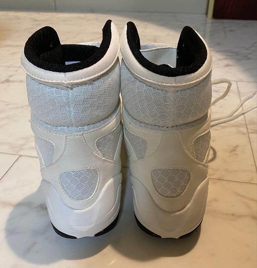 エバーラスト　ボクシングシューズ ミシュランコラボ24.0センチ